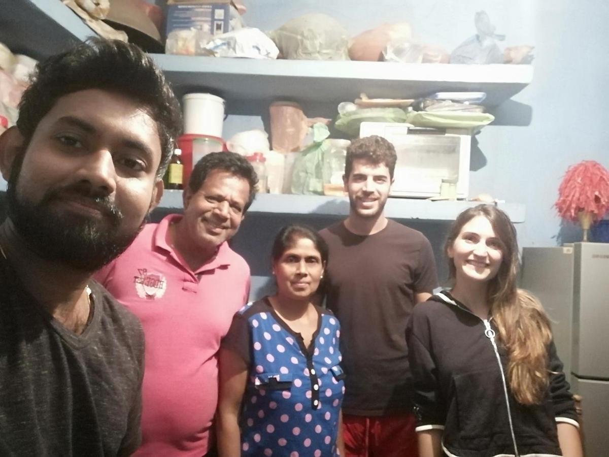 Dreamscape Home Stay Kandy Buitenkant foto