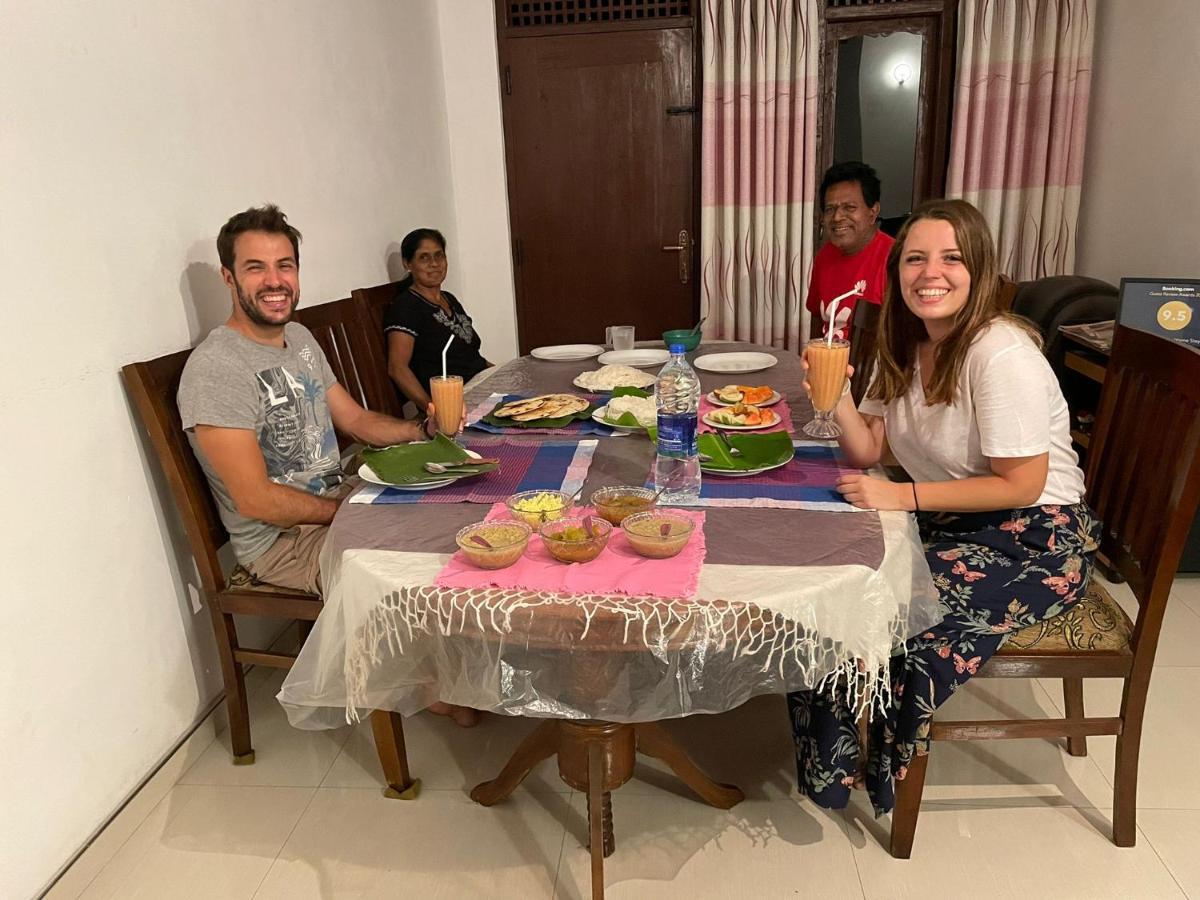 Dreamscape Home Stay Kandy Buitenkant foto