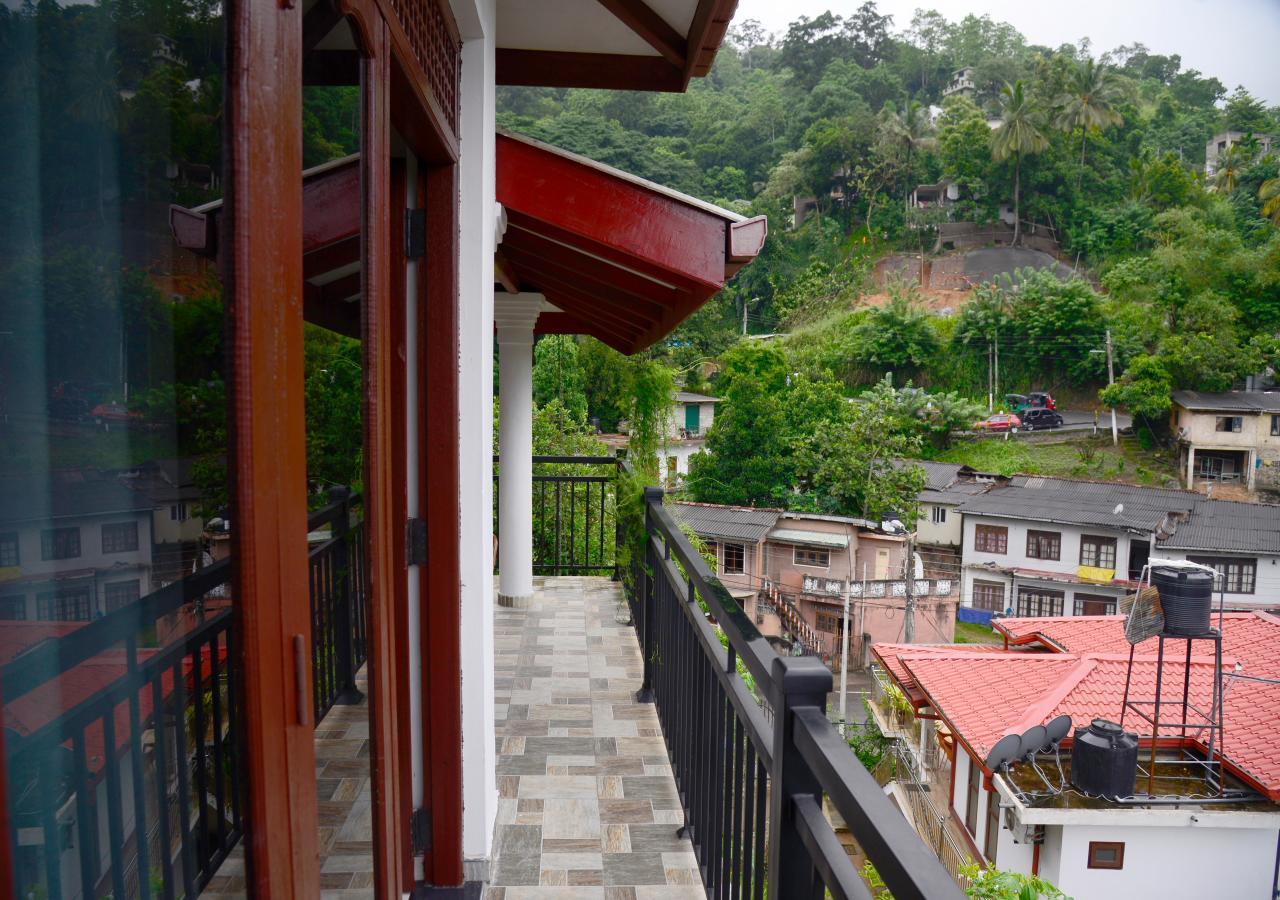 Dreamscape Home Stay Kandy Buitenkant foto