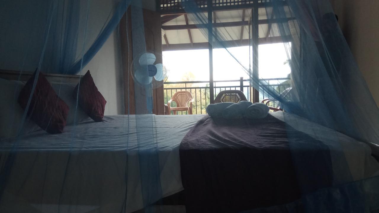 Dreamscape Home Stay Kandy Buitenkant foto